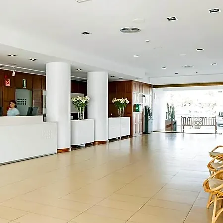 Готель Sunprime Atlantic View &
